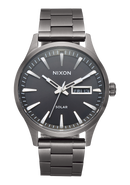 NIXON Sentry Solar Stainless Steel | Karmanow