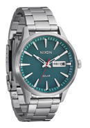 NIXON Sentry Solar Stainless Steel | Karmanow